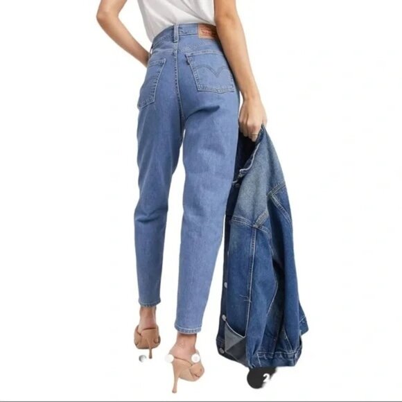 Levi's Denim - Levi's‎ High Waisted Taper Mom Jeans Midwash Blue Size 25